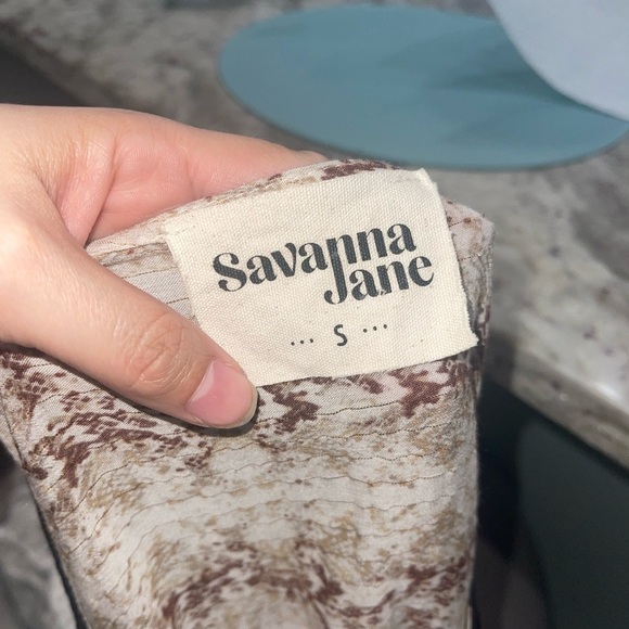 Savanna Jane Can’t Deny it Boho embroidered taupe brown snake blouse size small - Picture 7 of 8